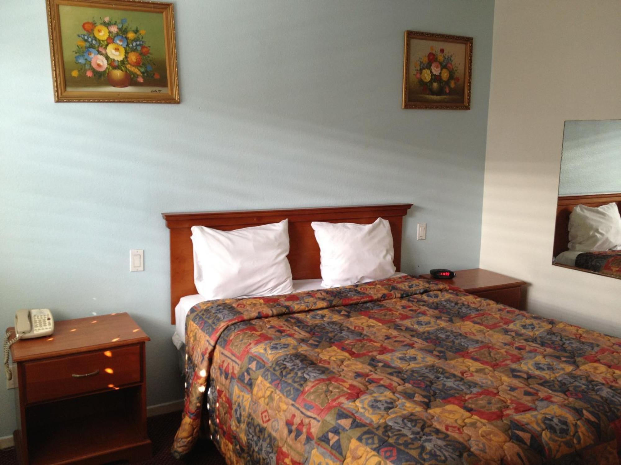 Scottish Inns Long Beach Extérieur photo