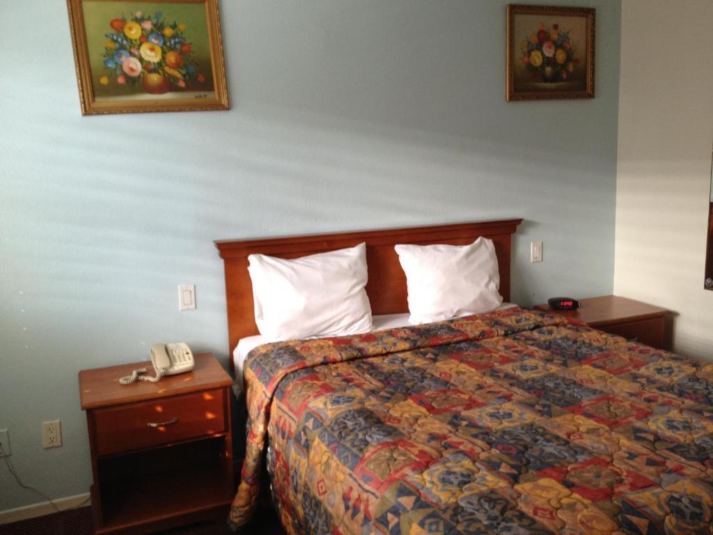 Scottish Inns Long Beach Extérieur photo